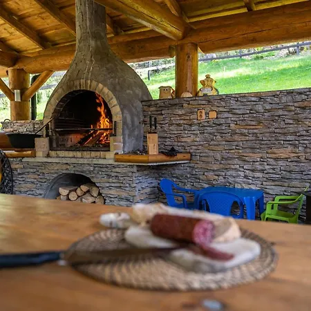 Durik Bystra - Jacuzzi - Sauna - In The Forest - 10 Min Walk To Restaurant - On Hiking Trail *