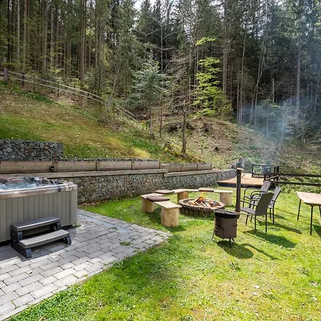 Chalet Durik Bystra - Jacuzzi - Sauna - In The Forest - 10 Min Walk To Restaurant - On Hiking Trail