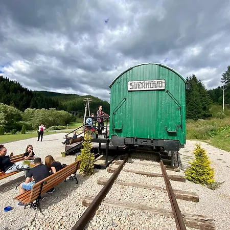 Durik Bystra - Jacuzzi - Sauna - In The Forest - 10 Min Walk To Restaurant - On Hiking Trail Chalet